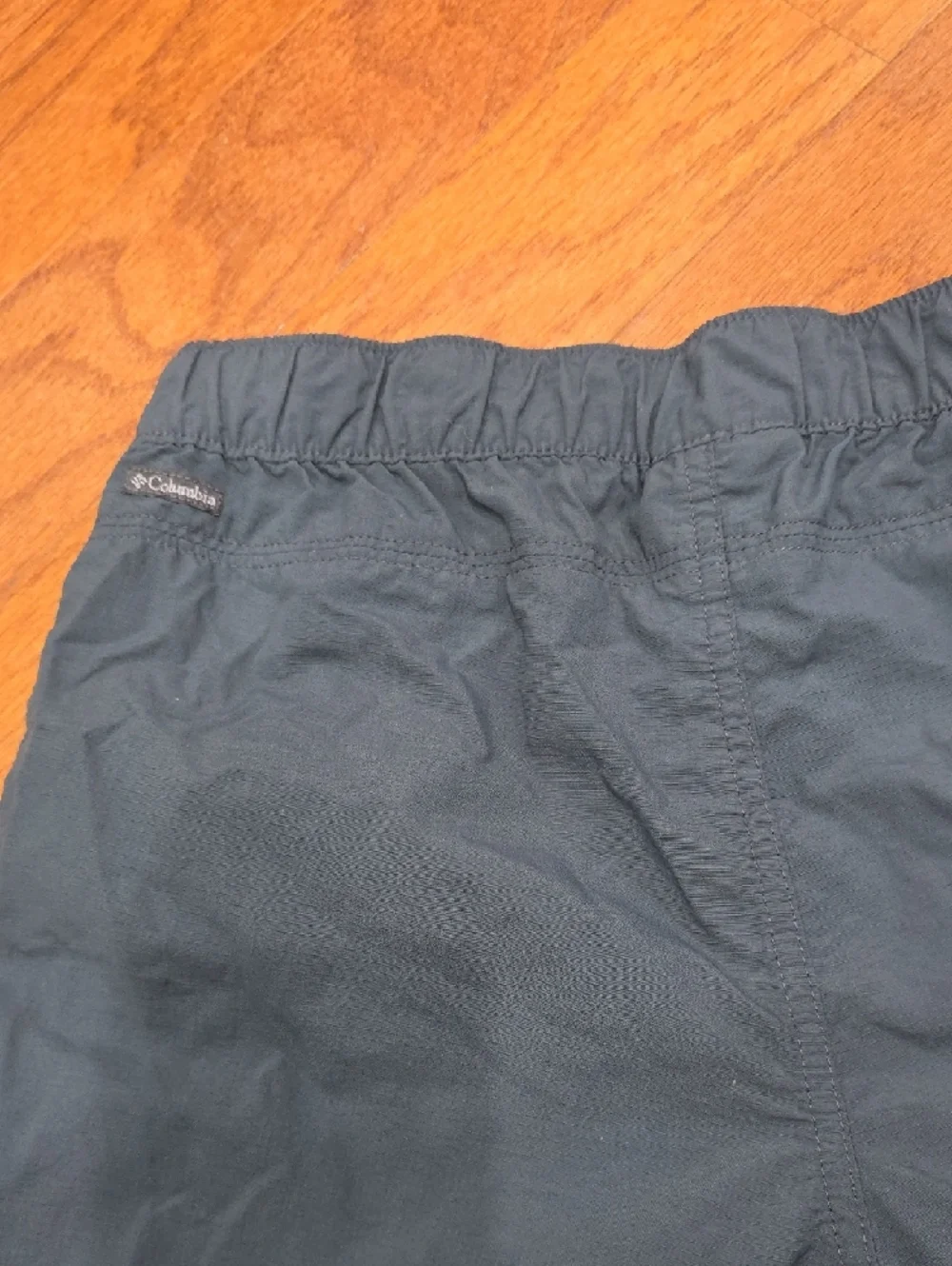 Youth Eleastic Waist Columbia Shorts in Charcoal Gray‎
